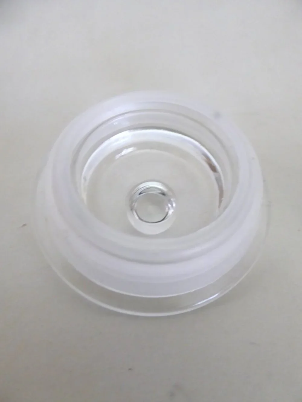 NEW 4.75” & 6” THICK GLASS JARS LIDDED PLASTIC AIR TIGHT SEALS (LOT OF 3)